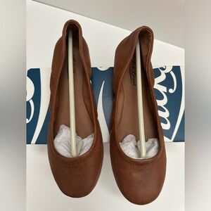 New Lucky Brand Leather Flats